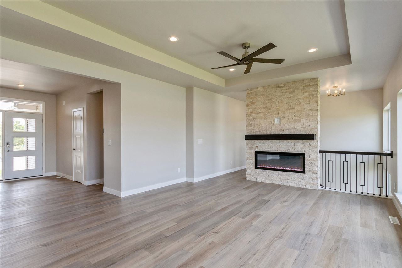 940 Sunrise Drive North Liberty IA 52317