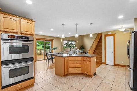 113 Bedford Road Williamsburg IA 52361