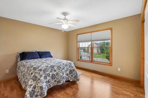 113 Bedford Road Williamsburg IA 52361