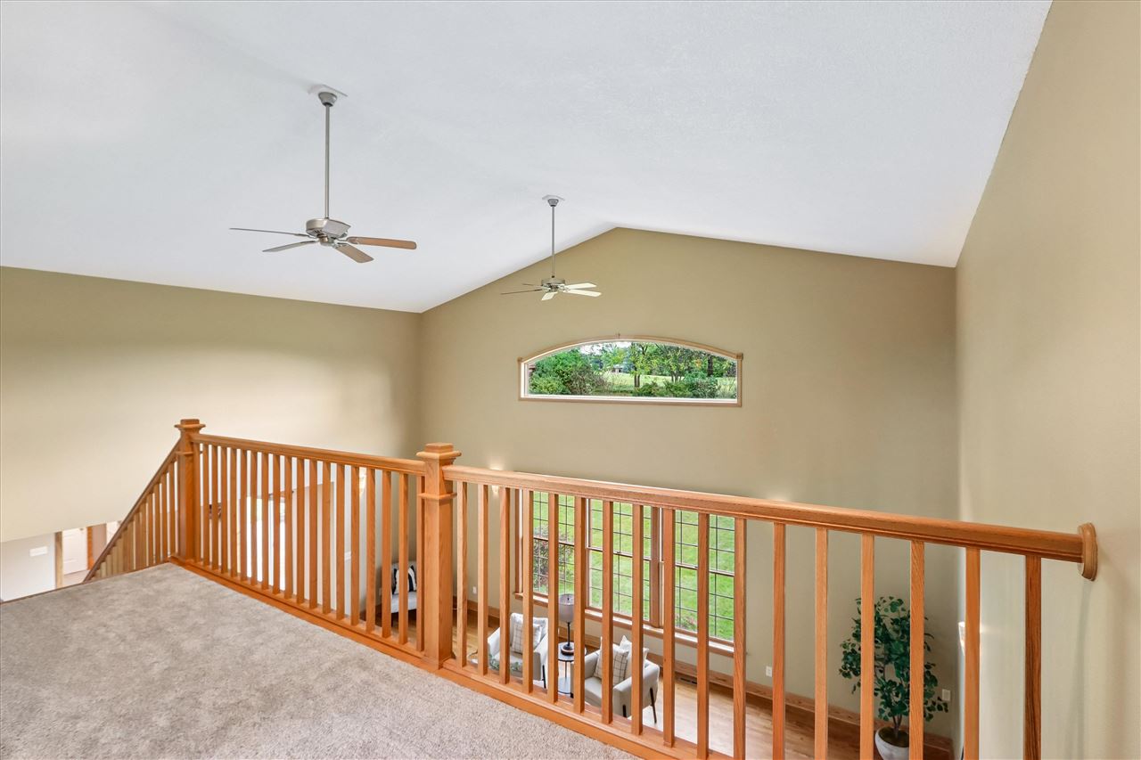 113 Bedford Road Williamsburg IA 52361