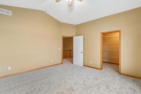 113 Bedford Road Williamsburg IA 52361