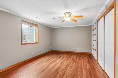 113 Bedford Road Williamsburg IA 52361