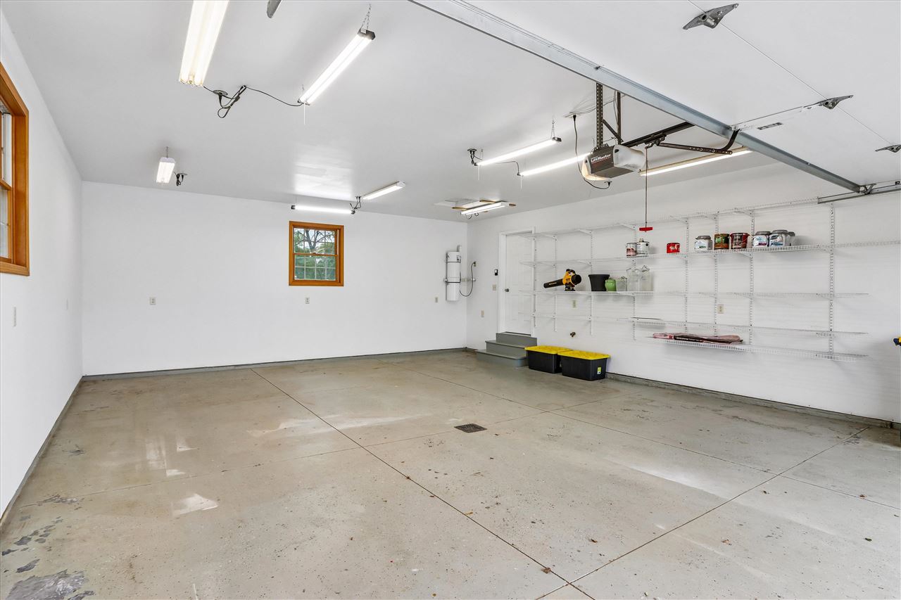 113 Bedford Road Williamsburg IA 52361