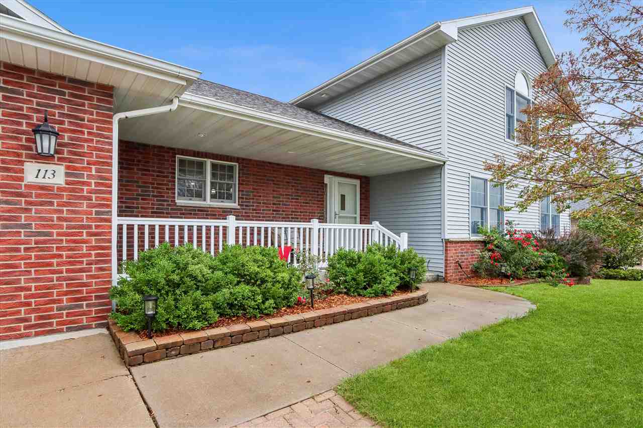 113 Bedford Road Williamsburg IA 52361