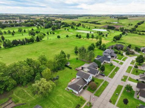 113 Bedford Road Williamsburg IA 52361