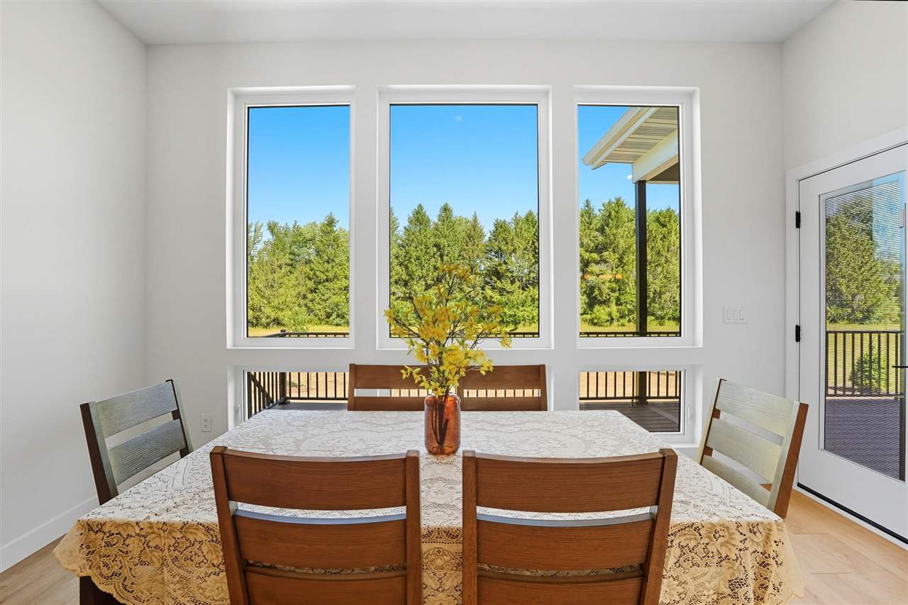 4218 Pleasant Valley Drive SE Iowa City IA 52240