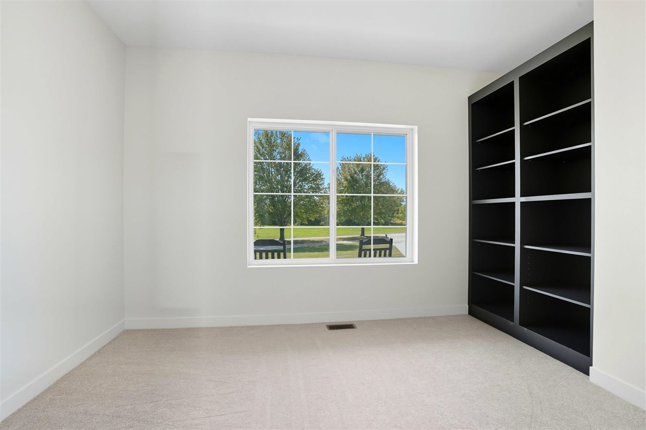 4218 Pleasant Valley Drive SE Iowa City IA 52240