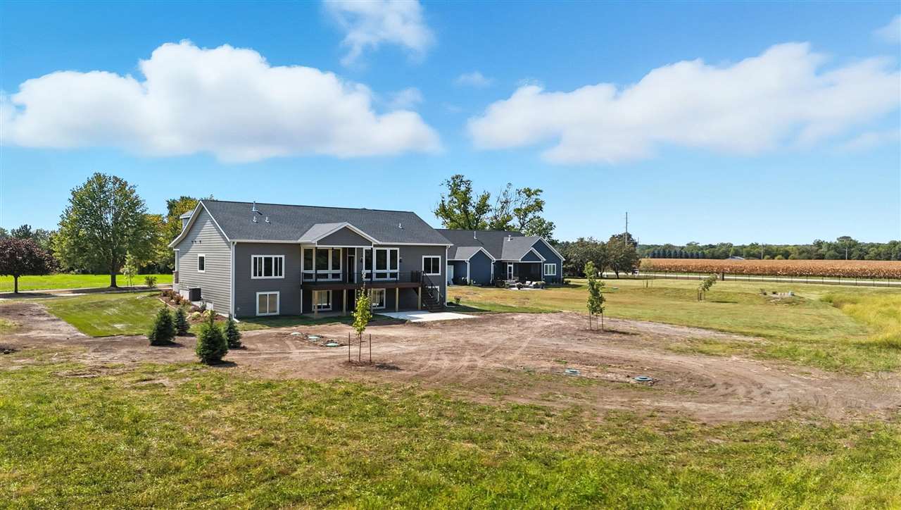 4218 Pleasant Valley Drive SE Iowa City IA 52240