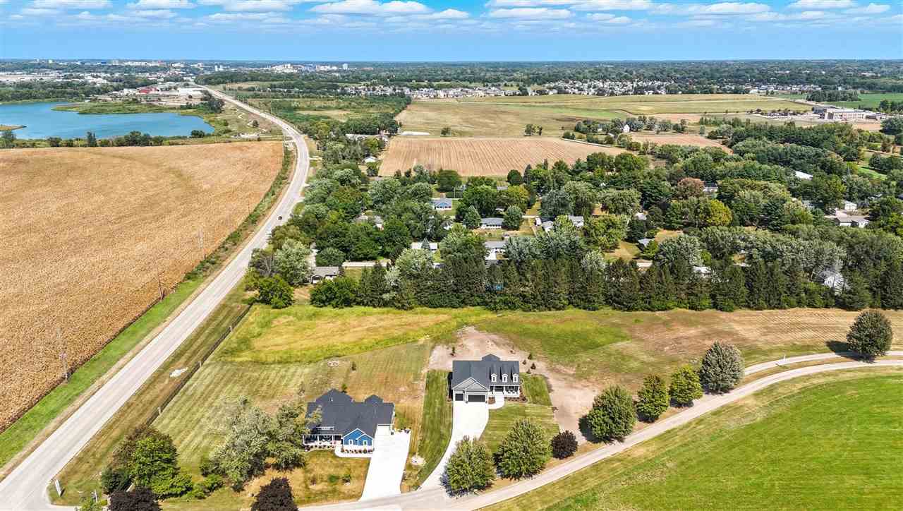 4218 Pleasant Valley Drive SE Iowa City IA 52240