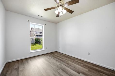 1542 Dickenson Lane Iowa City IA 52240