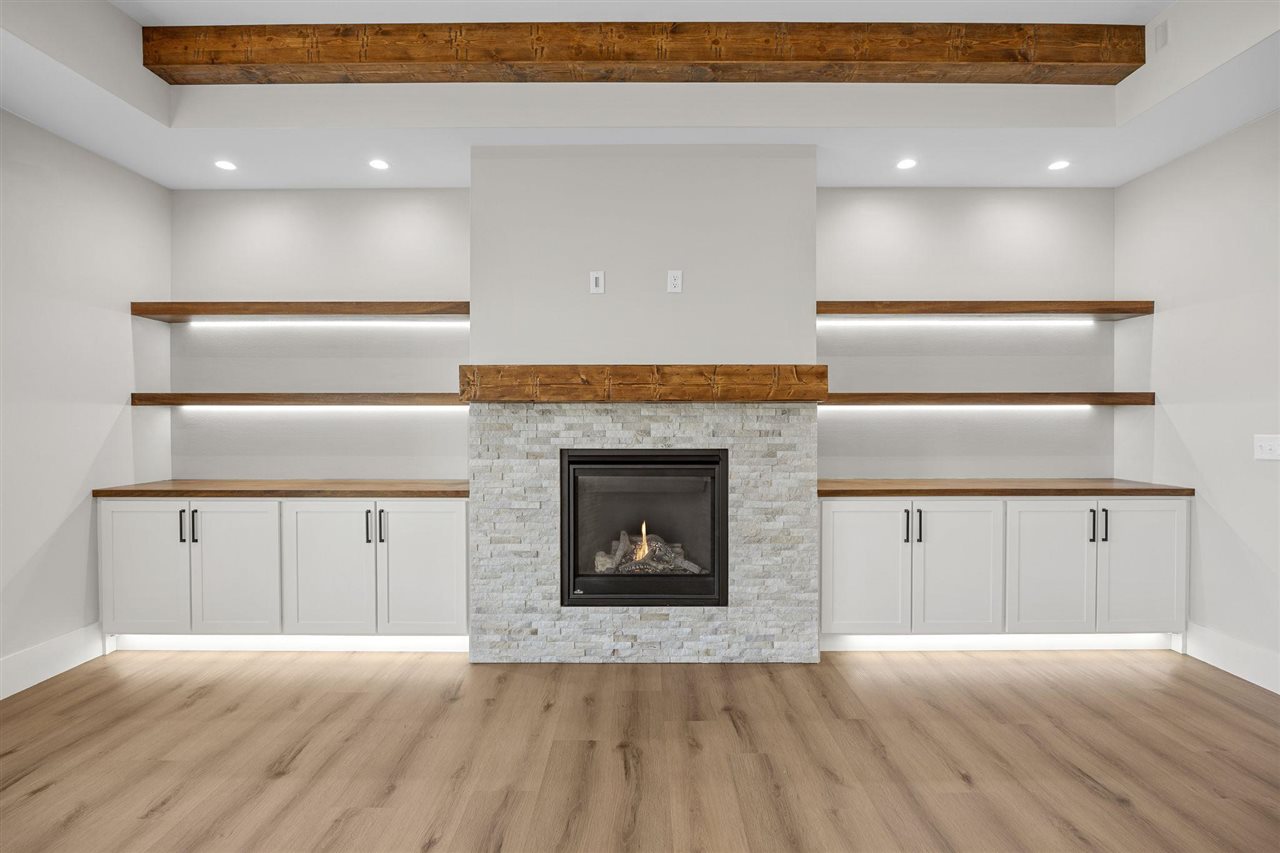 612 Rock Ridge Road Tiffin IA 52340