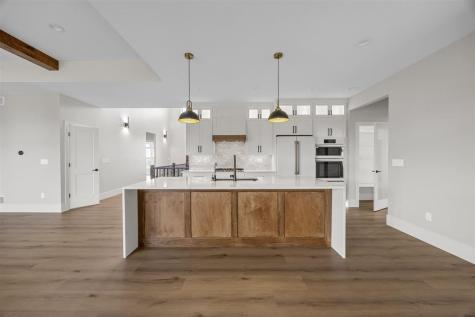 612 Rock Ridge Road Tiffin IA 52340