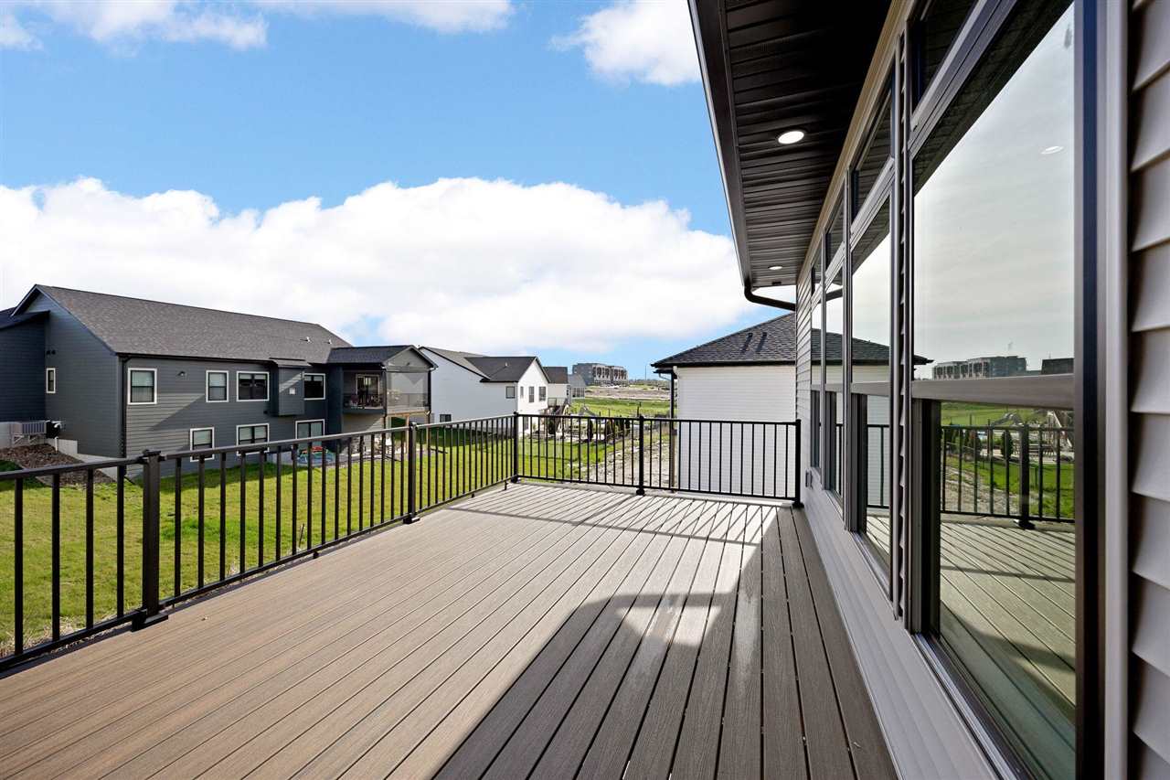 612 Rock Ridge Road Tiffin IA 52340