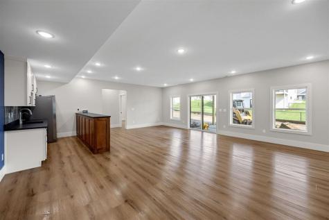 612 Rock Ridge Road Tiffin IA 52340