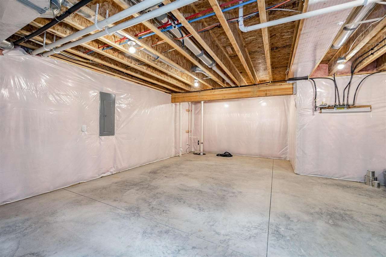 612 Rock Ridge Road Tiffin IA 52340