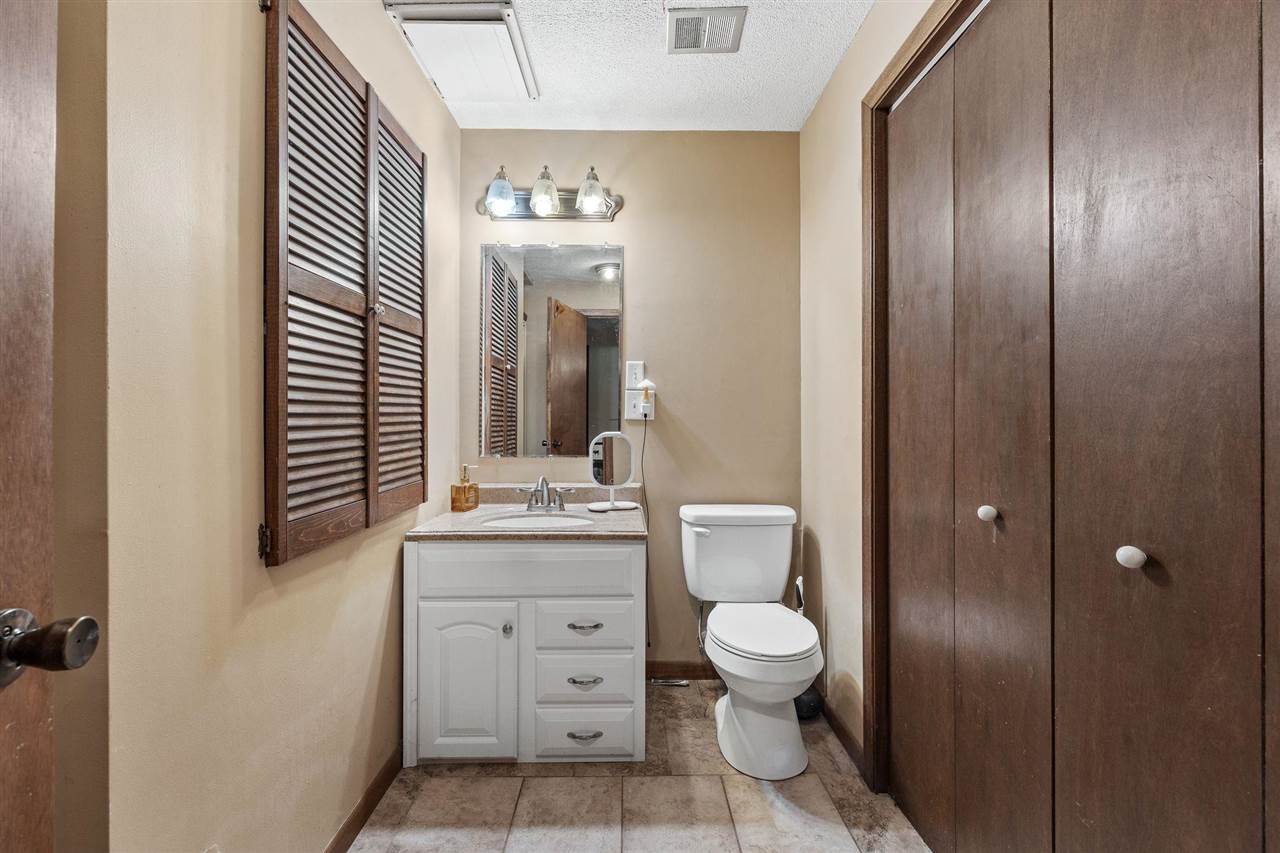 1951 South Ridge Coralville IA 52241