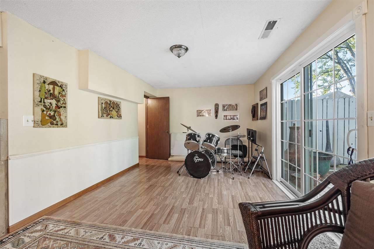 1951 South Ridge Coralville IA 52241