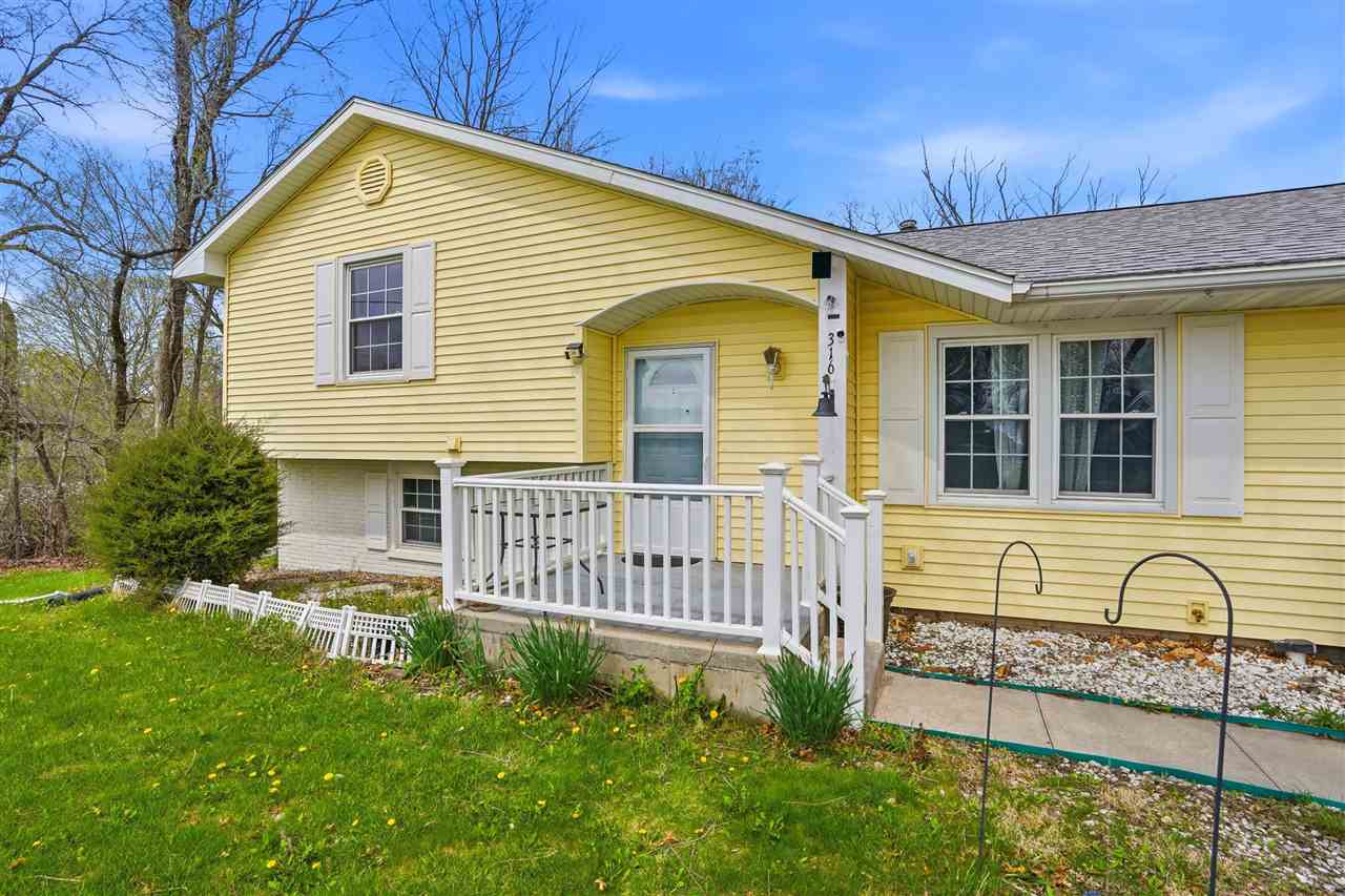 316 South Hill Avenue Columbus Junction IA 52738
