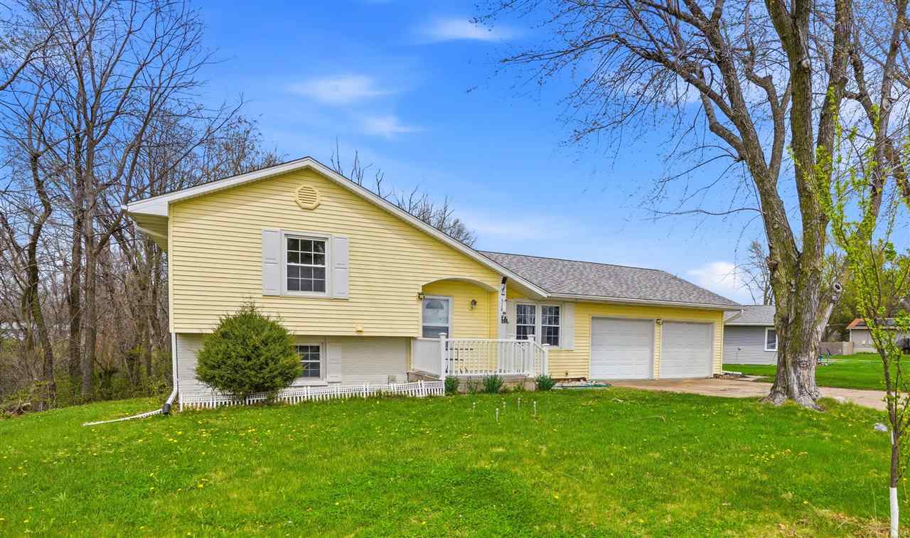 316 South Hill Avenue Columbus Junction IA 52738