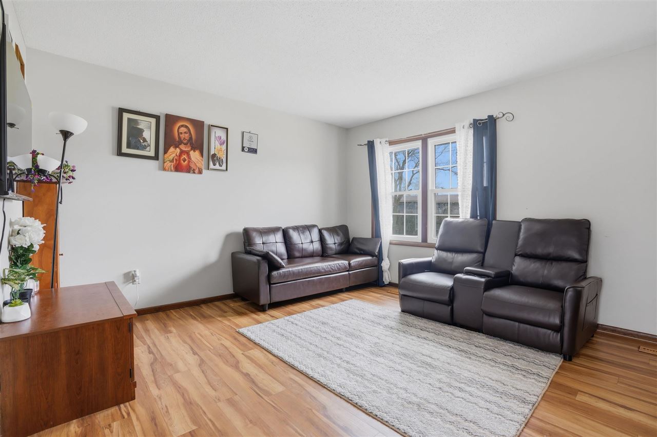 316 South Hill Avenue Columbus Junction IA 52738