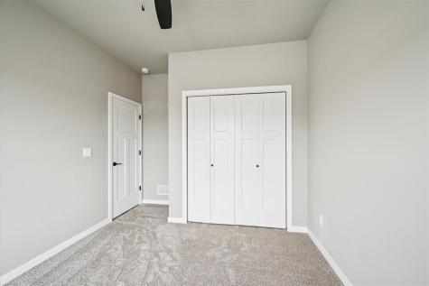 870 Kaiser Street North Liberty IA 52317