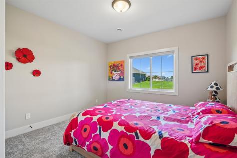 6118 NE Rapids Ridge Road Cedar Rapids IA 52411