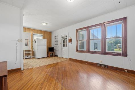 202 Liberty Street Conesville IA 52739