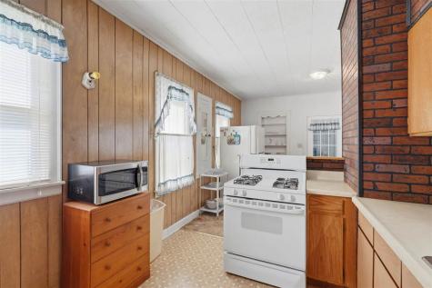 202 Liberty Street Conesville IA 52739
