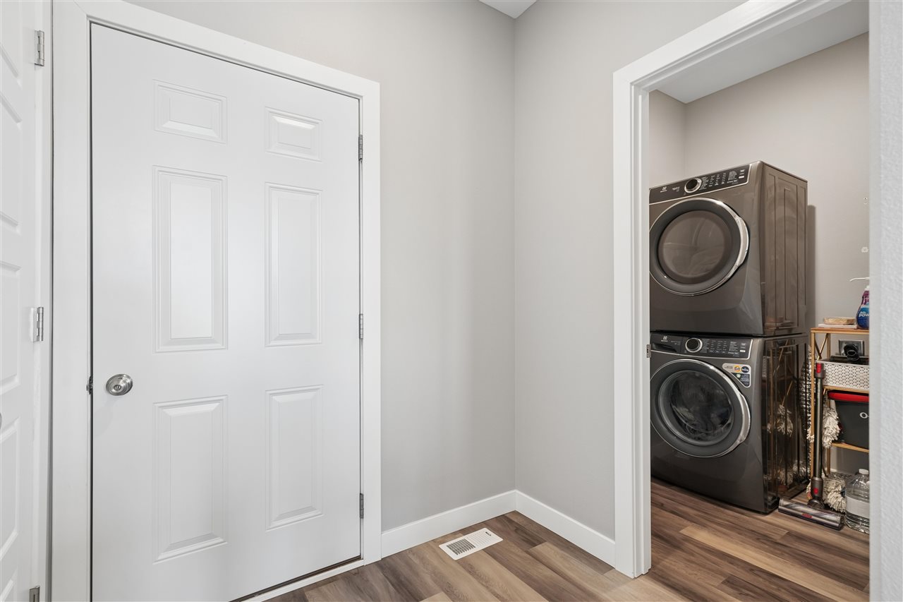 1555 Parker Court North Liberty IA 52317
