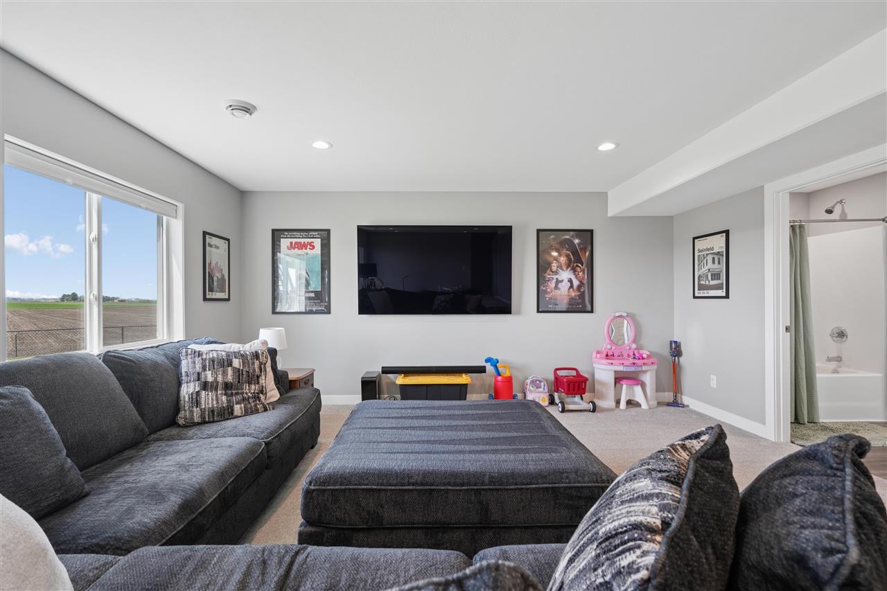 1555 Parker Court North Liberty IA 52317