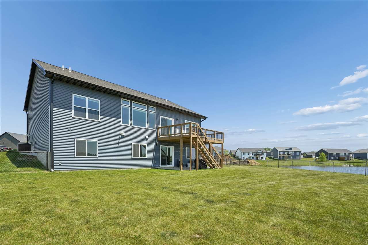 1555 Parker Court North Liberty IA 52317