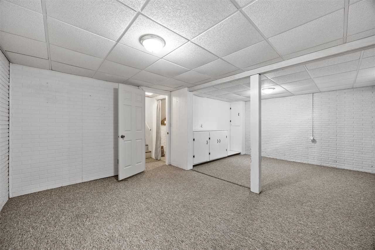 108 Parkview Court Tipton IA 52772