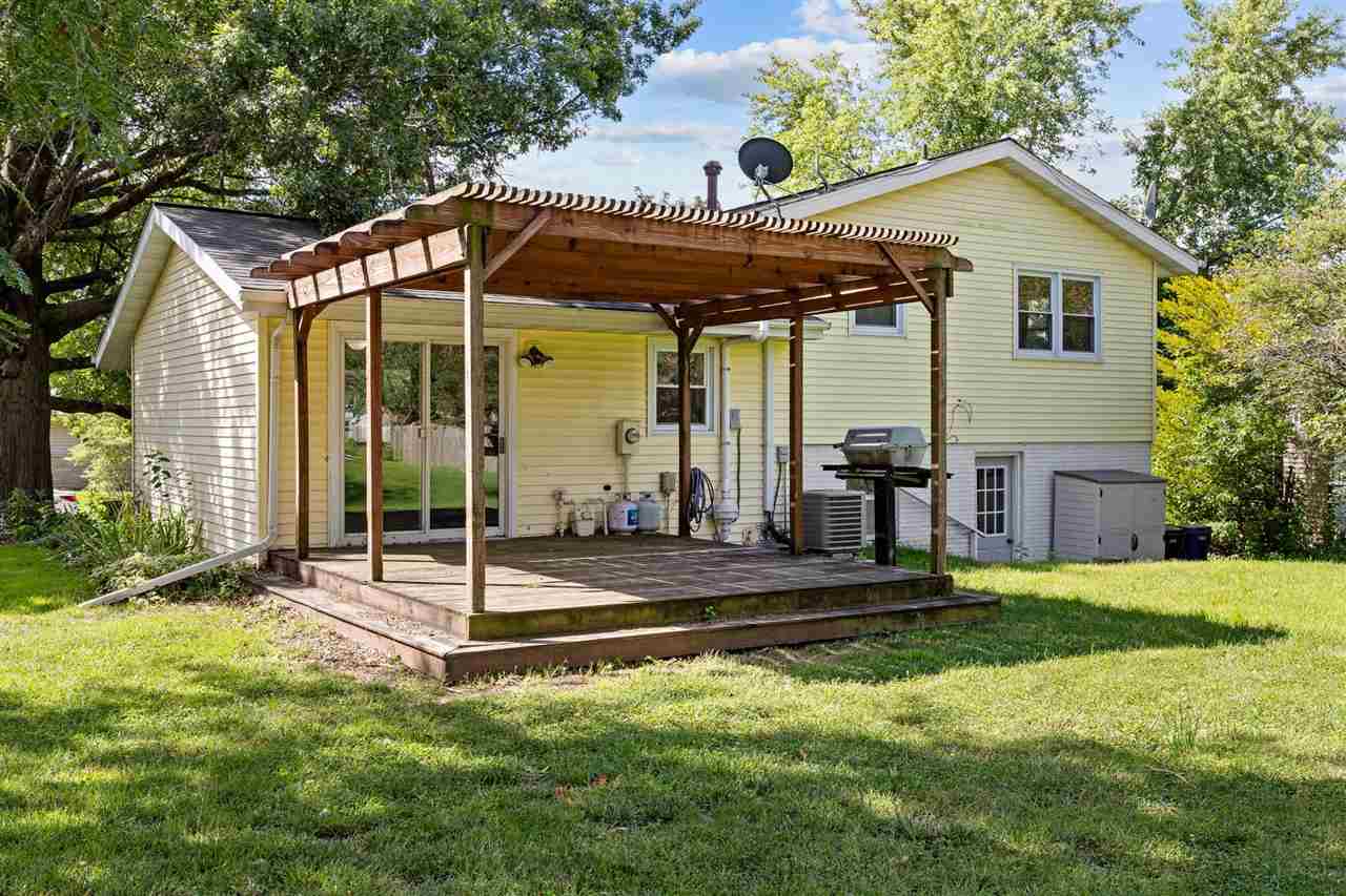 108 Parkview Court Tipton IA 52772
