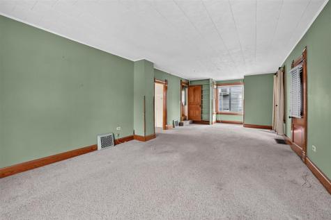 26 N Governor Street Iowa City IA 52245