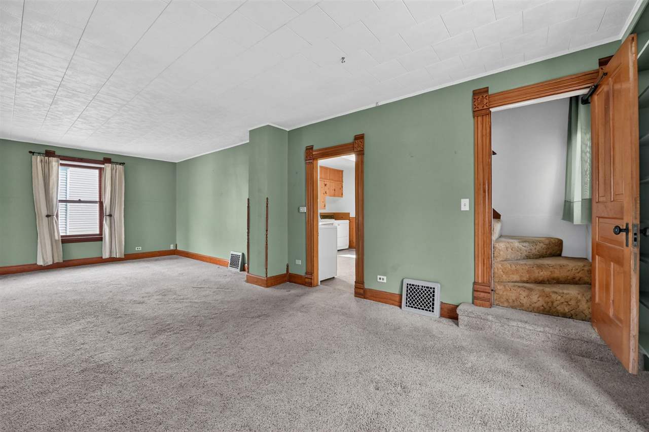 26 N Governor Street Iowa City IA 52245