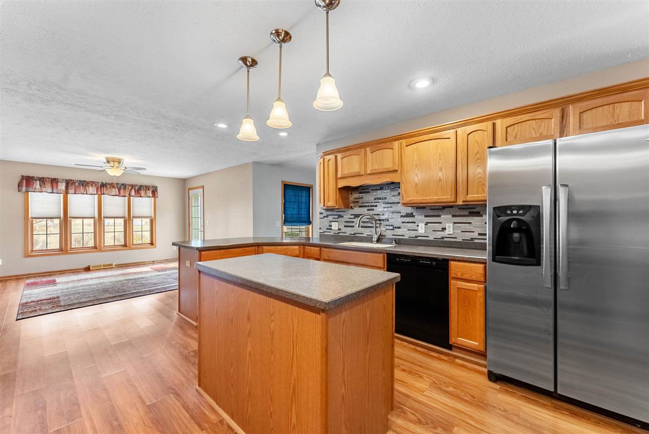920 S 4th Street Wapello IA 52653