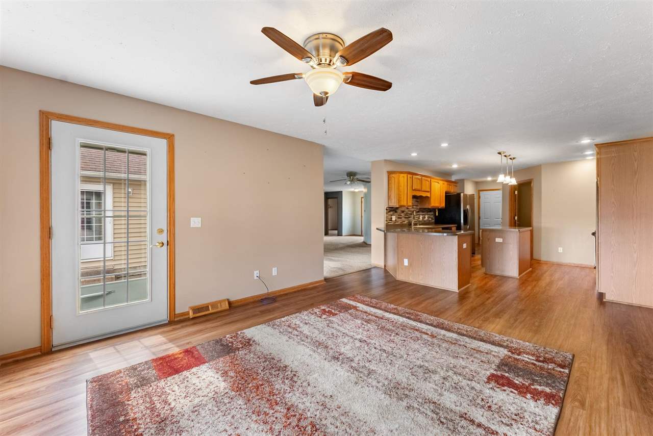 920 S 4th Street Wapello IA 52653