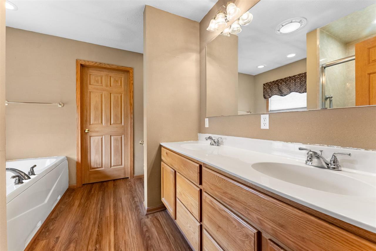 920 S 4th Street Wapello IA 52653