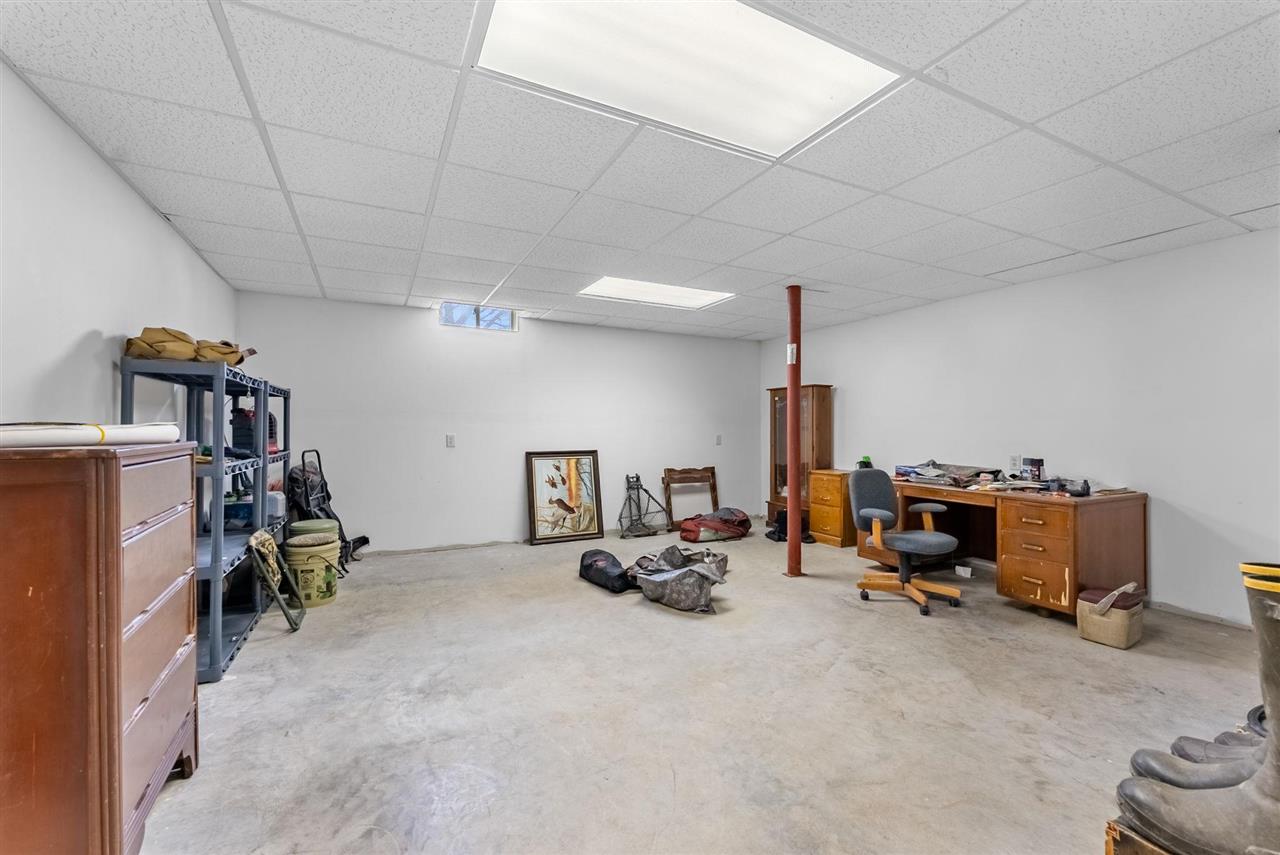 920 S 4th Street Wapello IA 52653