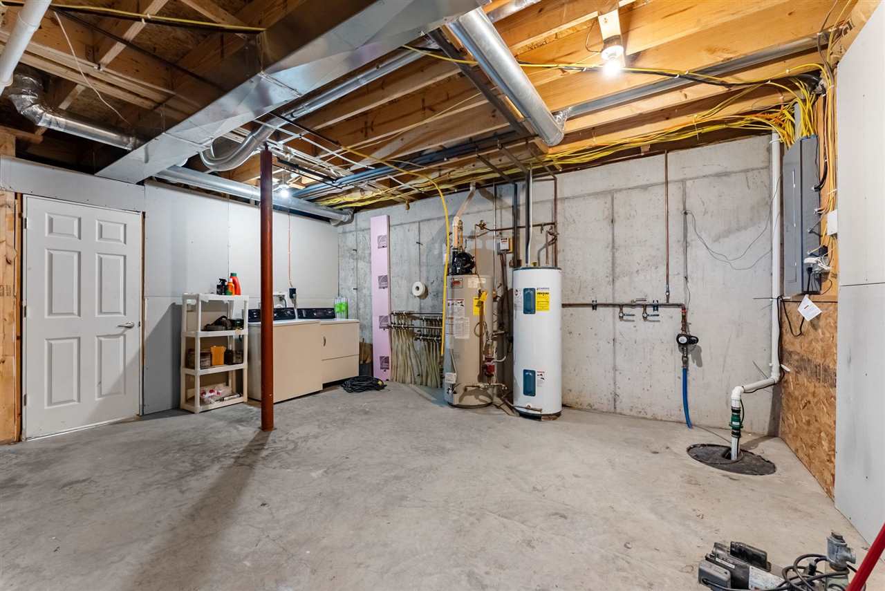 920 S 4th Street Wapello IA 52653