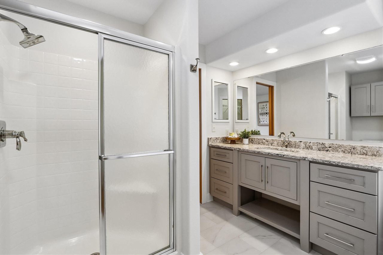 445 Breconshire Lane Coralville IA 52241