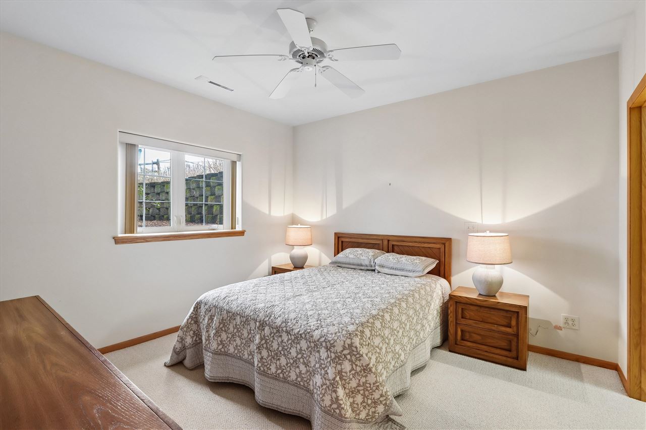 445 Breconshire Lane Coralville IA 52241