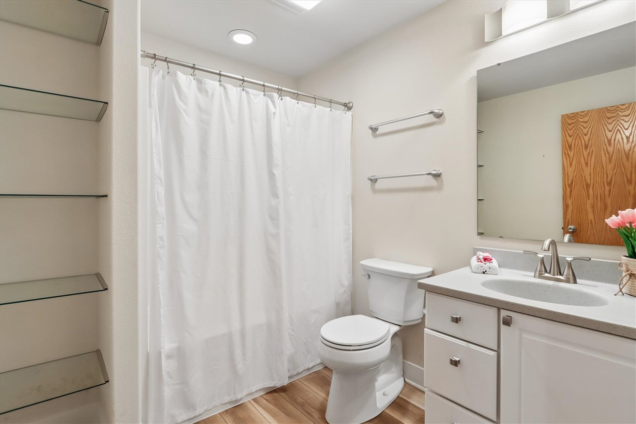 445 Breconshire Lane Coralville IA 52241