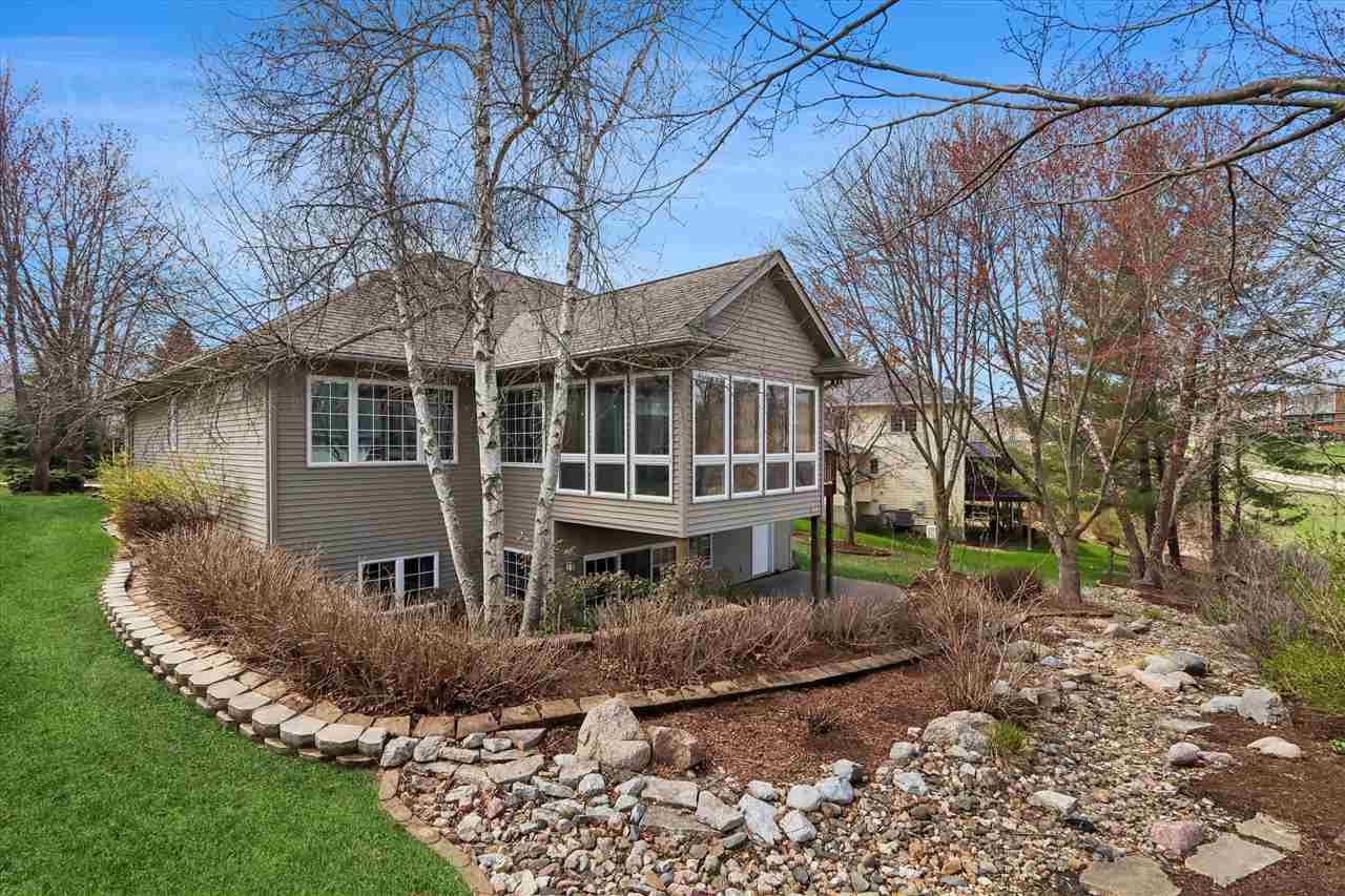 445 Breconshire Lane Coralville IA 52241