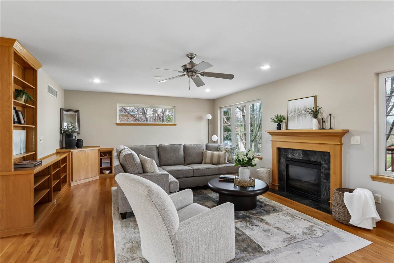 445 Breconshire Lane Coralville IA 52241