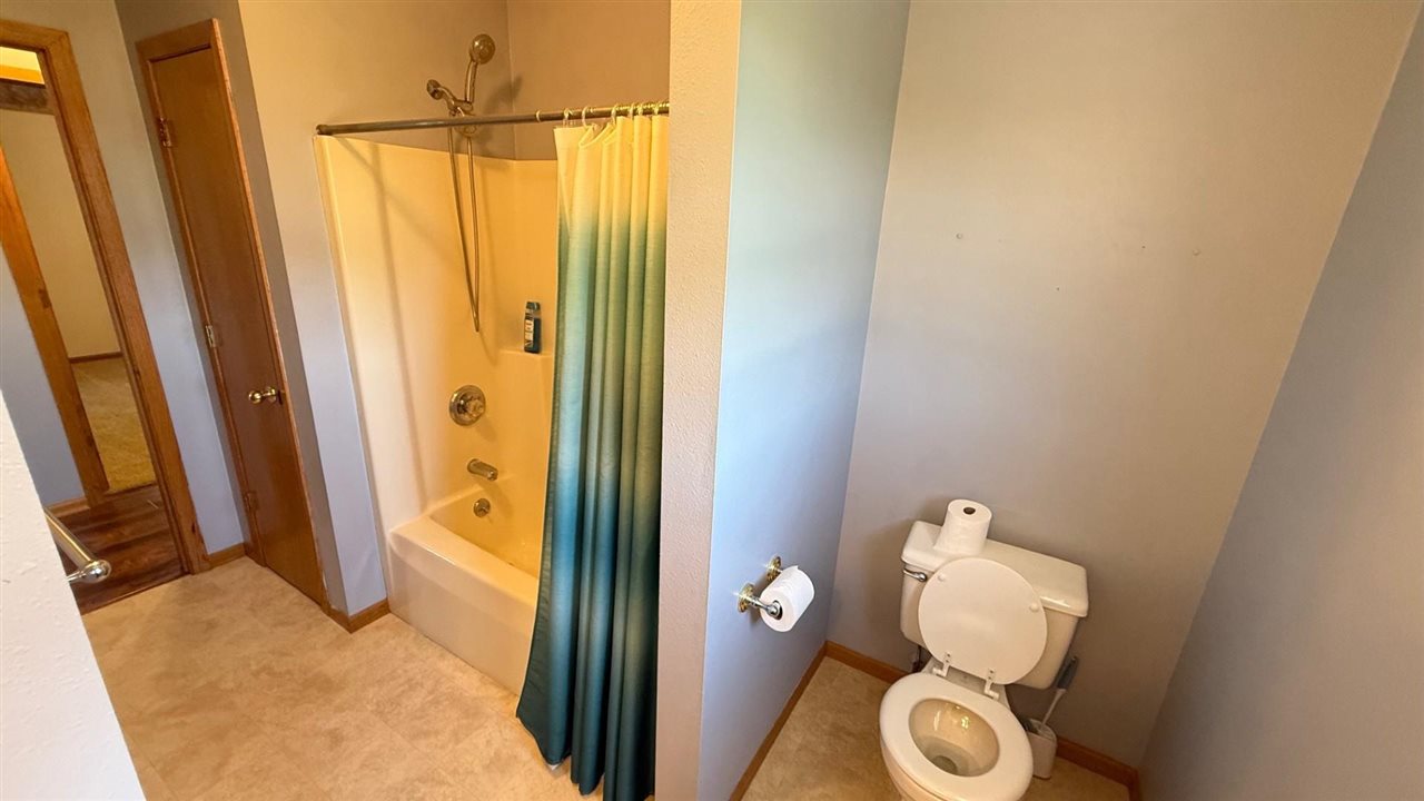 502 E 13th Street Washington IA 52353
