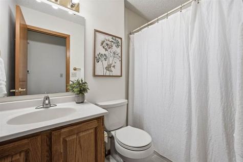 1760 Lynncrest Drive Coralville IA 52241