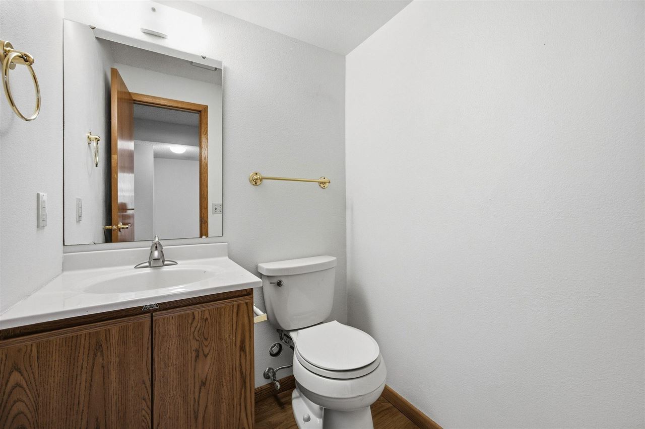 1760 Lynncrest Drive Coralville IA 52241