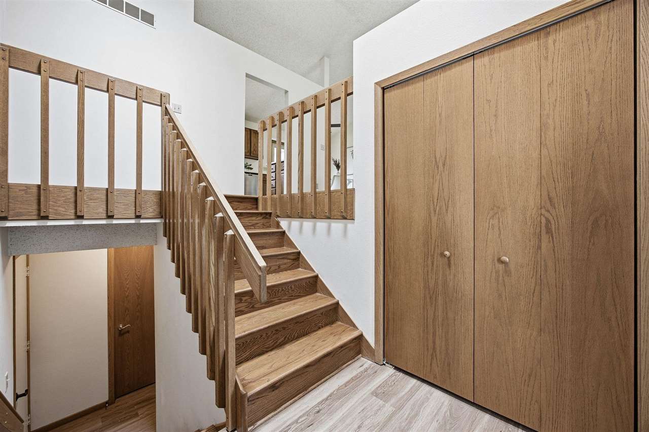 1760 Lynncrest Drive Coralville IA 52241