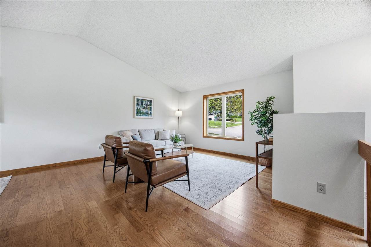 1760 Lynncrest Drive Coralville IA 52241
